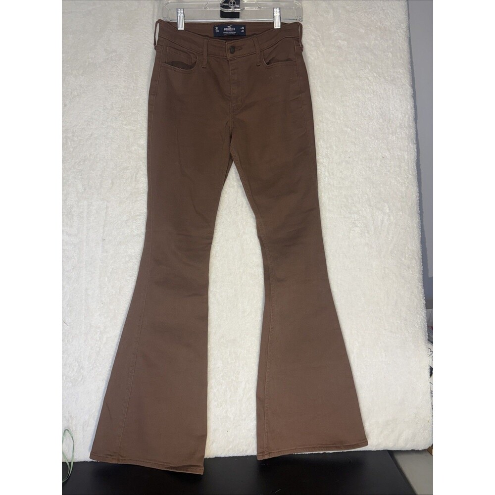 Hollister high-rise vintage flair - W26 L32 women’s jeans